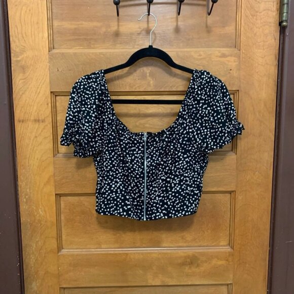 Leith Cropped Spotted Blouse - Picture 5 of 5